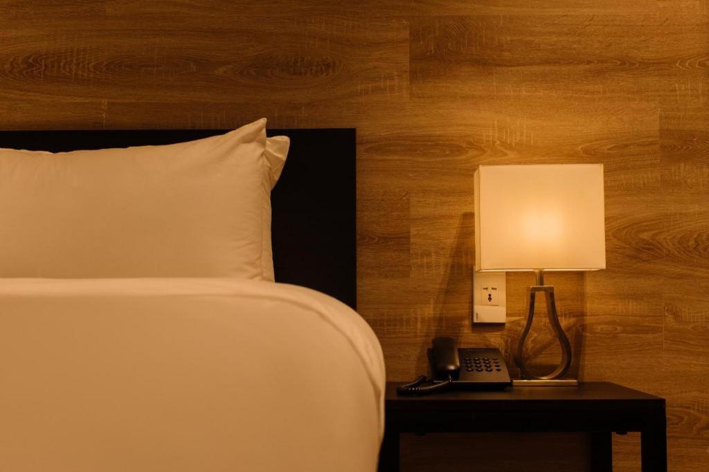 เดอะ ชิลล์ สวีท - ซิตี้เซ็นเตอร์ Hotel โฮจิมินห์ซิตี้ ภายนอก รูปภาพ